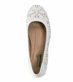 Wholesale 🥰 Baretraps Mariah Casual Flat (BT26362) White ✨ -Deals Boots Store baretraps mariah casual flat bt26362 37102.1669058303